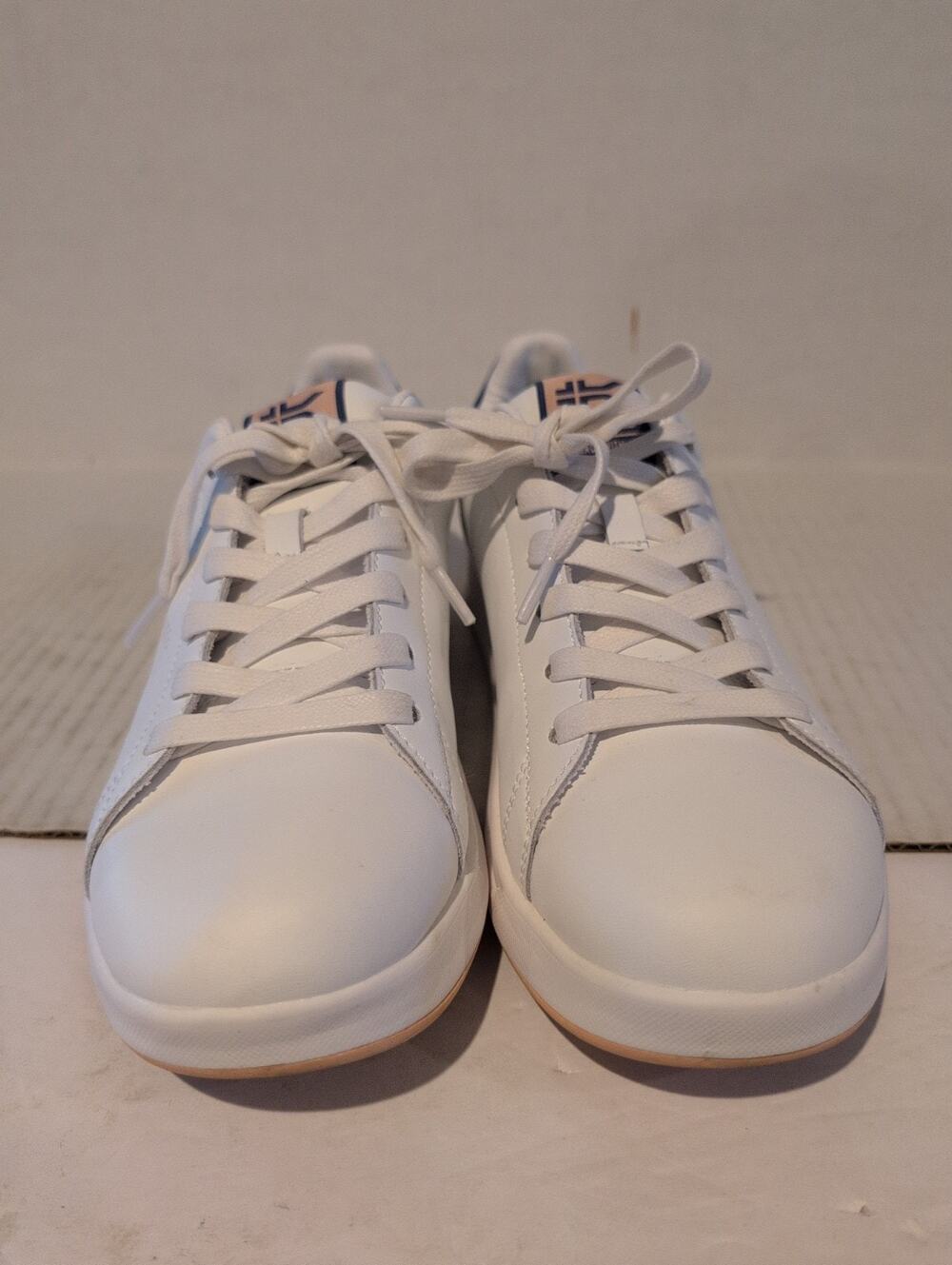 Kuru Roam Classic Court Womens Size 9 White Blue Athletic Leather Shoes Sneakers